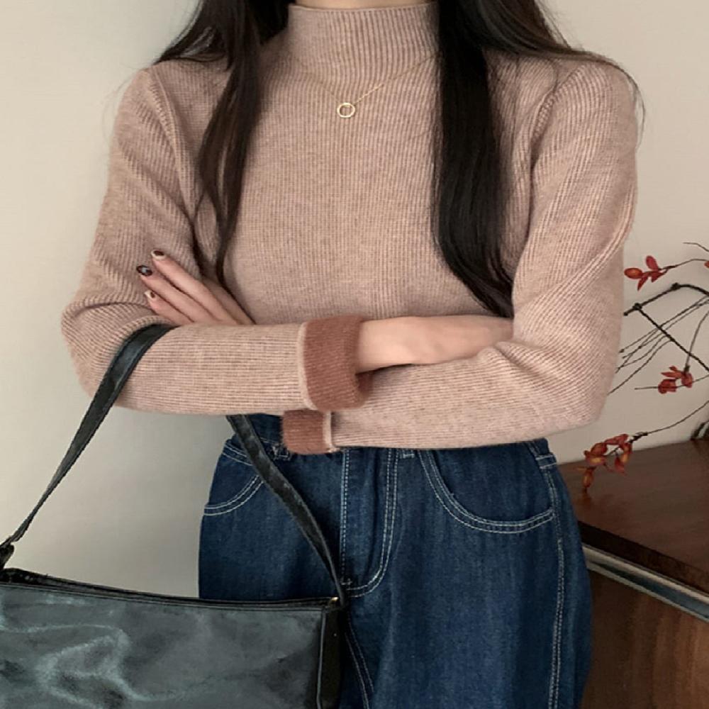 Clean Half Turtleneck Knitwear